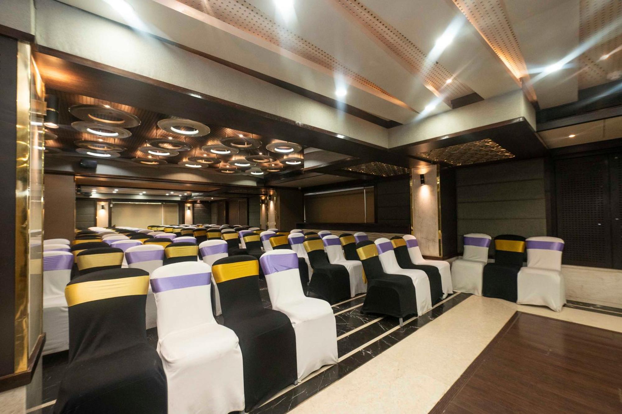 Hotel Le Grande Mumbai  Buitenkant foto